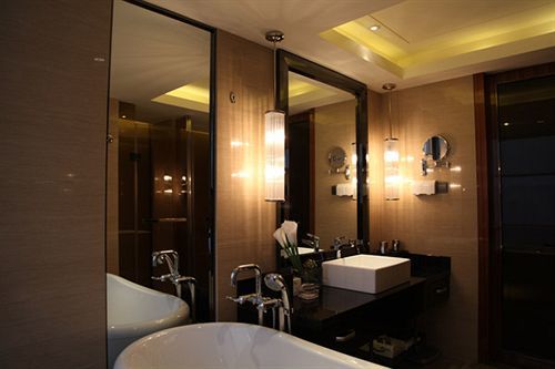 Leisden Hotel Chengdu Exterior photo